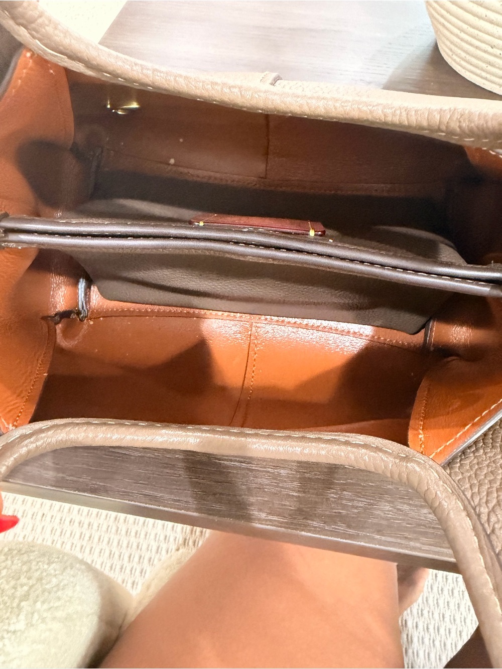 Coach Lana Shoulder Bag 23 - Picture 9 of 11